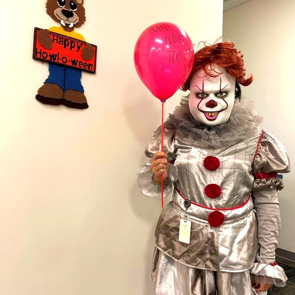 Pennywise from IT / clown costume